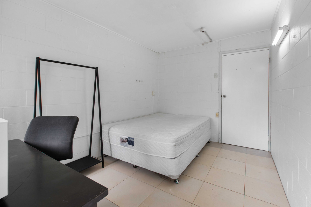 27 / 9 Bayliss Street, TOOWONG QLD 4066