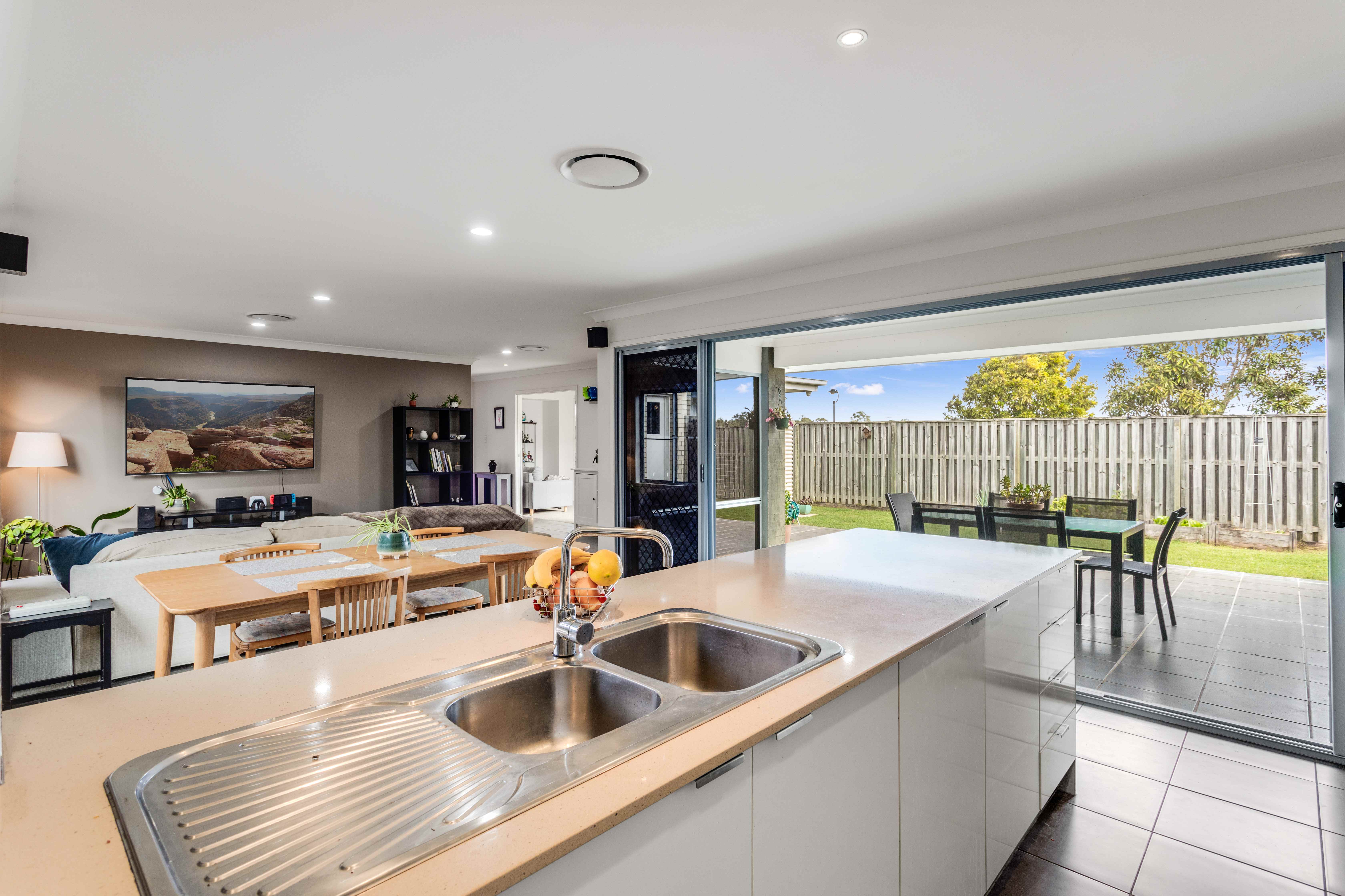 134 Glass House Circuit, KALLANGUR QLD 4503