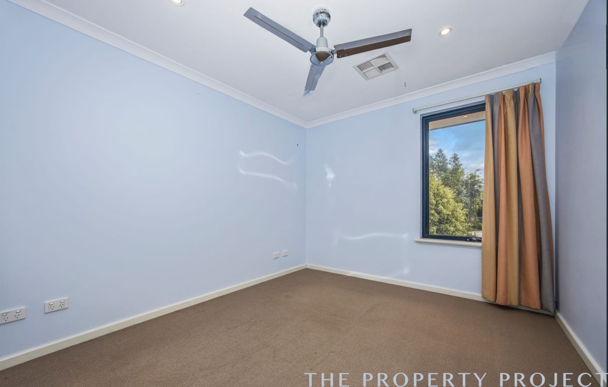 44 45 Elvire Street Viveash WA 6056