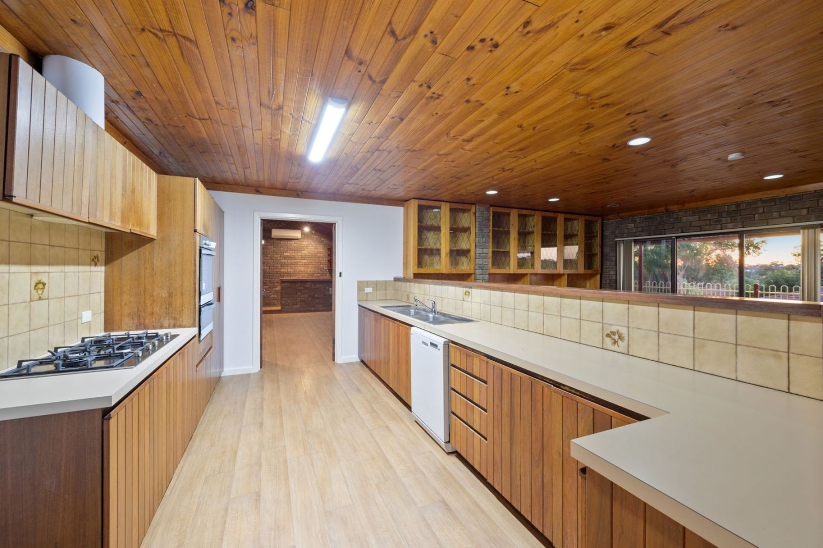 15 Tresise Street Carine WA 6020