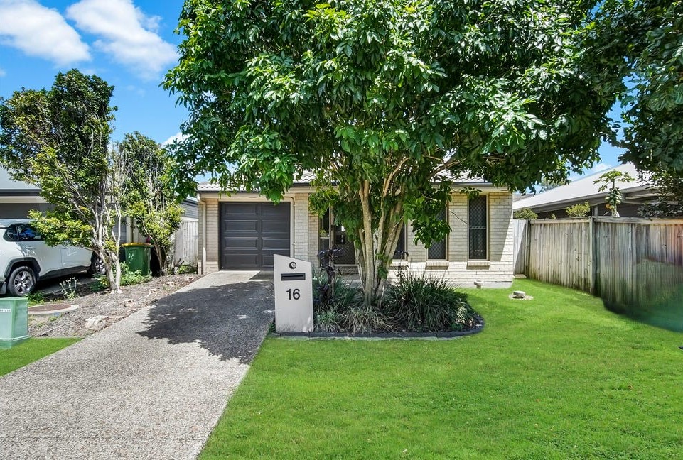 16 Haywood Street, REDBANK PLAINS QLD 4301