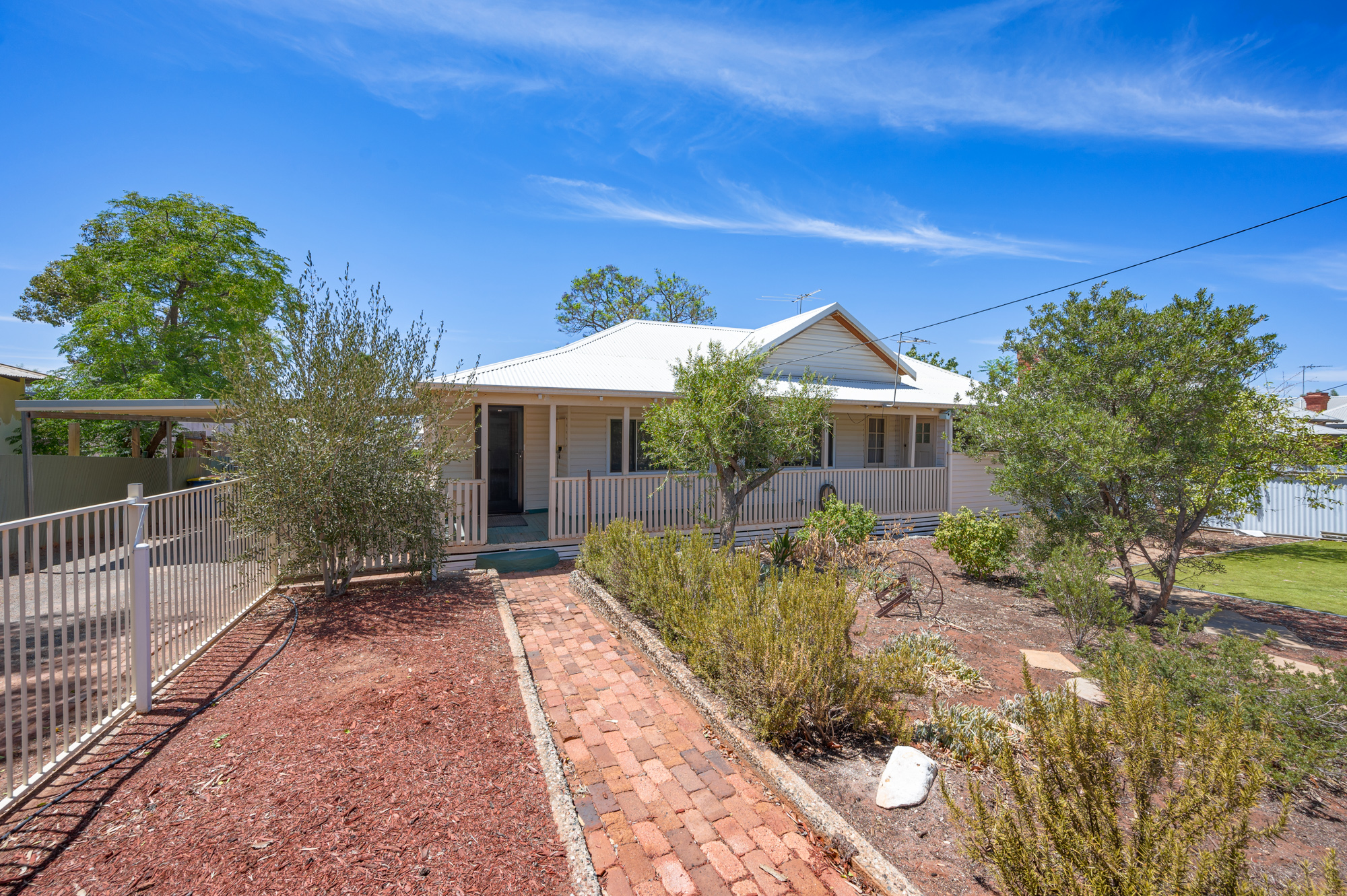 57 Lewis Street, LAMINGTON WA 6430