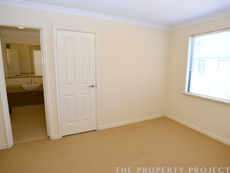 4 3 Elward Place Balga WA 6061