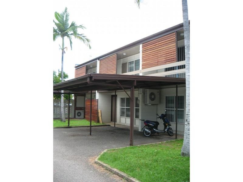 2 / 201 Kings Road, PIMLICO QLD 4812