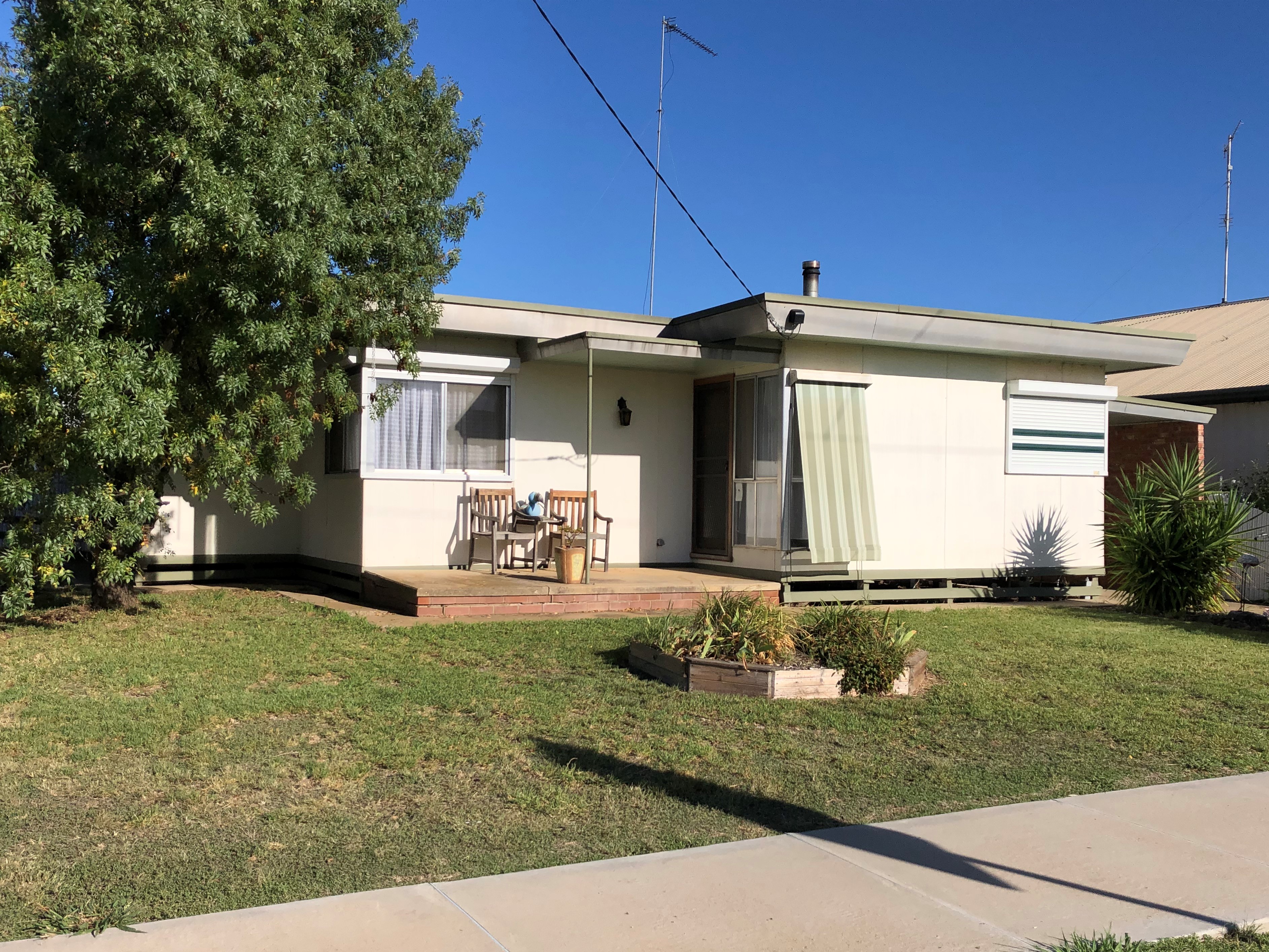 44 Campbell Street, WARRACKNABEAL VIC 3393