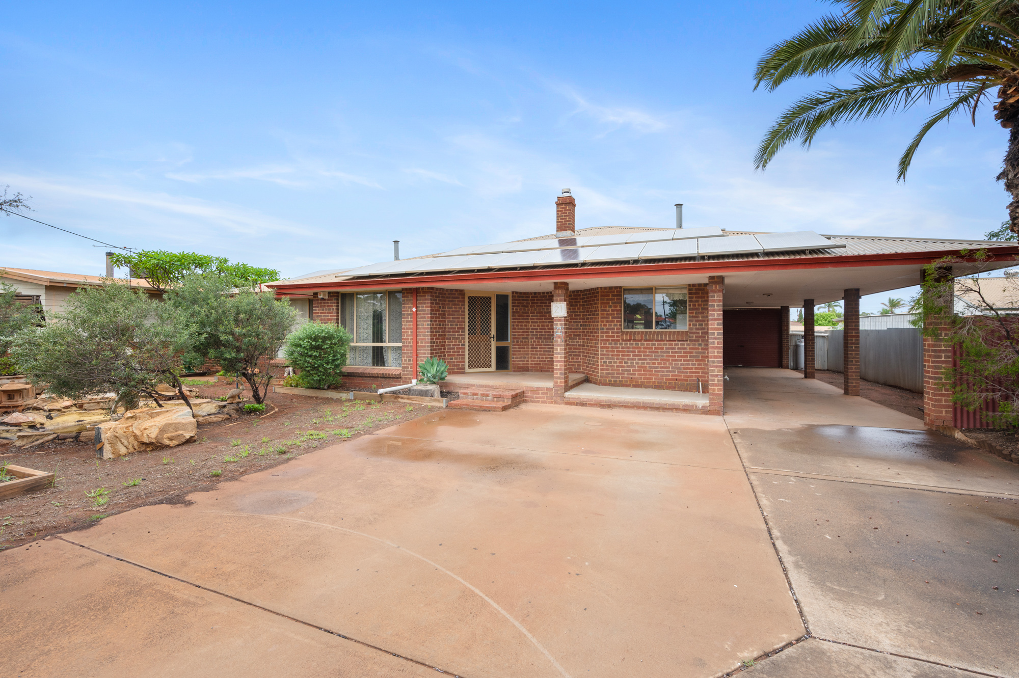 21 Sewell Drive, SOUTH KALGOORLIE WA 6430