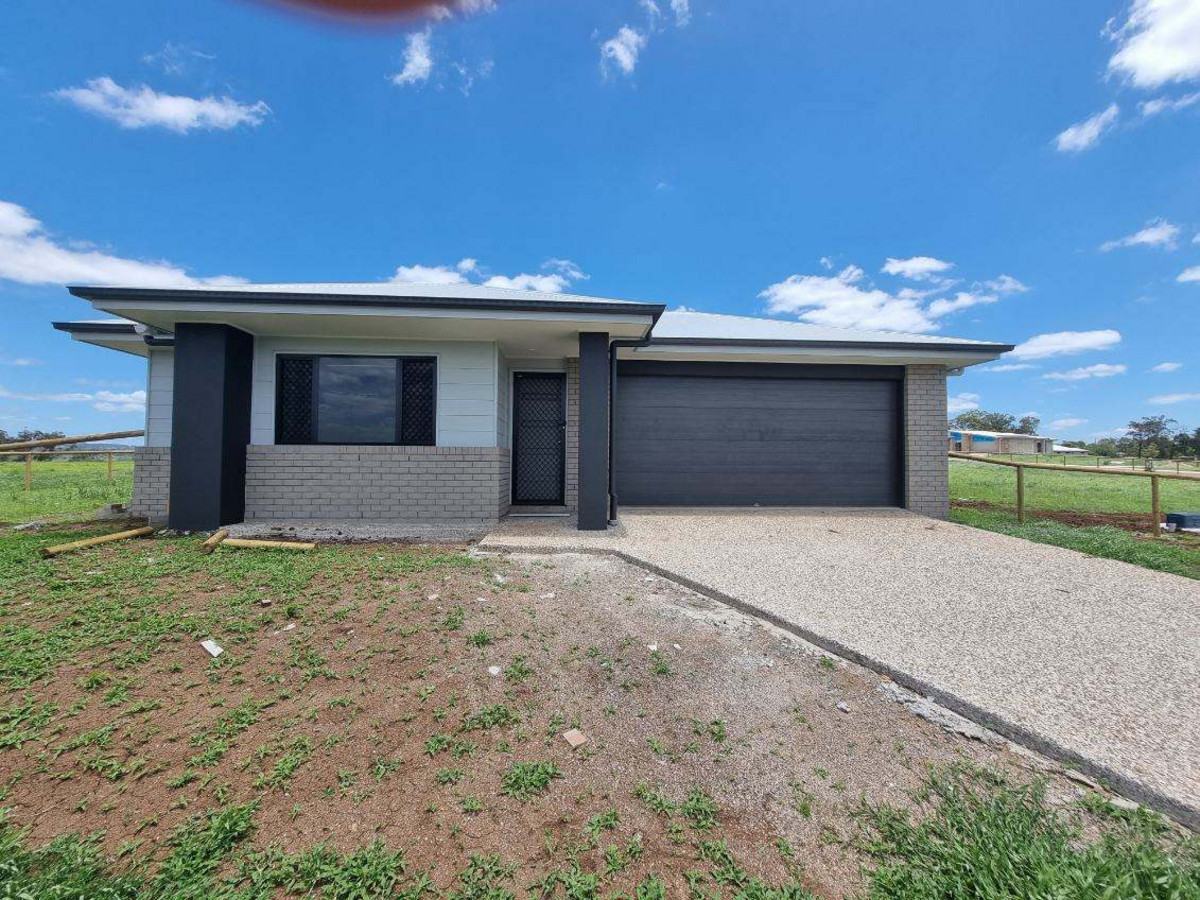 8 Willis Road, MERINGANDAN WEST QLD 4352